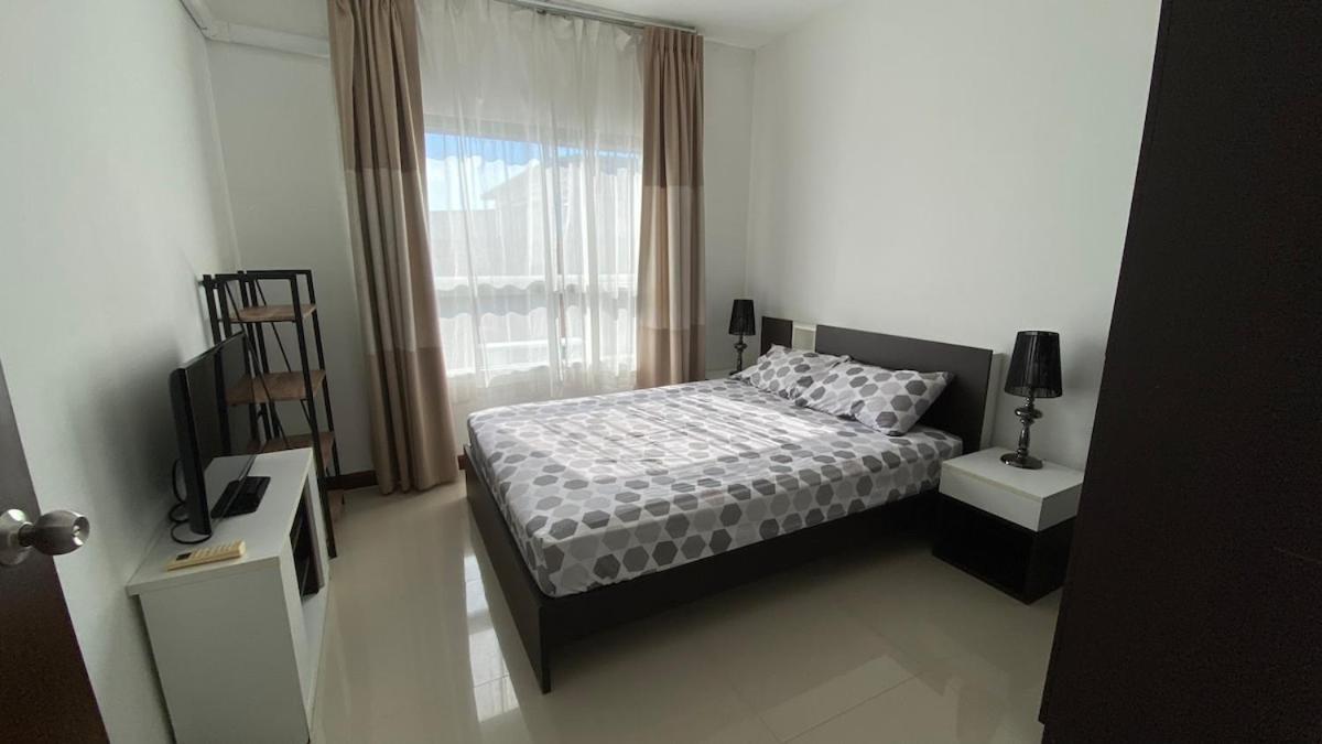 2 Bdr Sea View Chic Condo Karon المظهر الخارجي الصورة