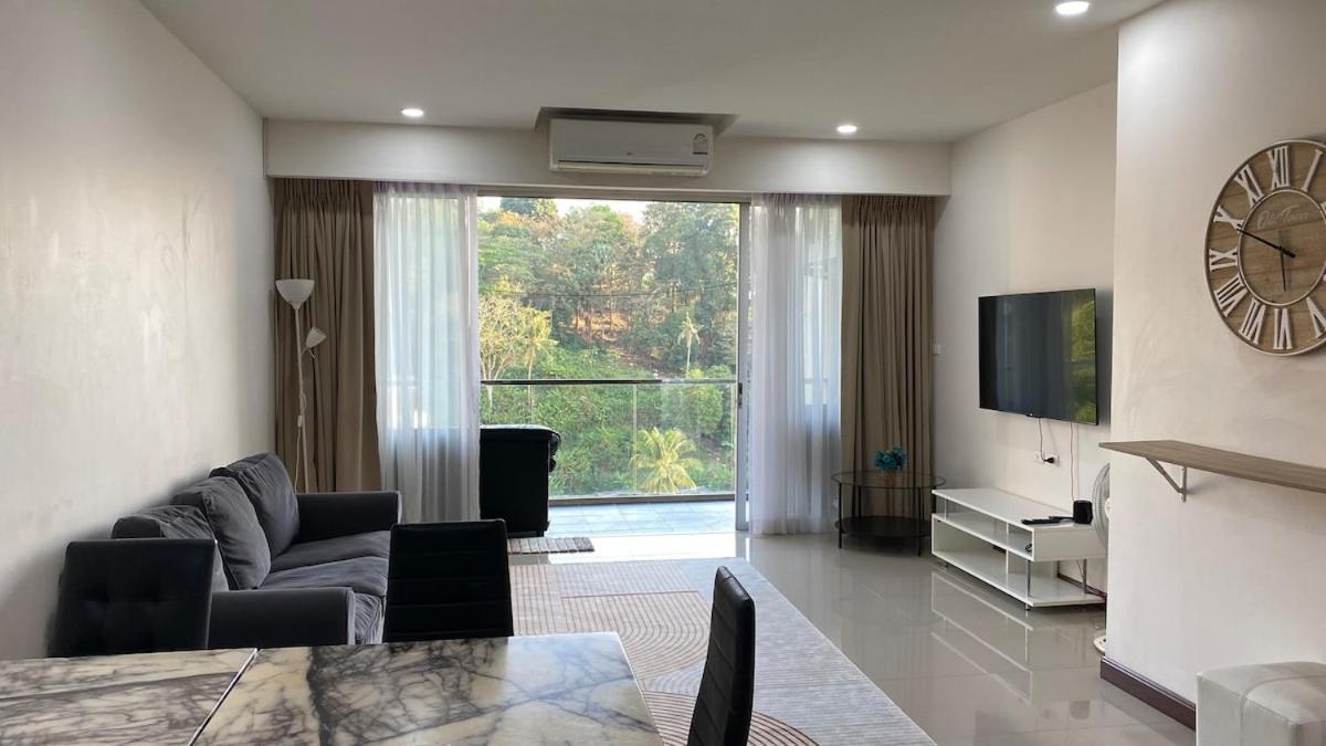 2 Bdr Sea View Chic Condo Karon المظهر الخارجي الصورة